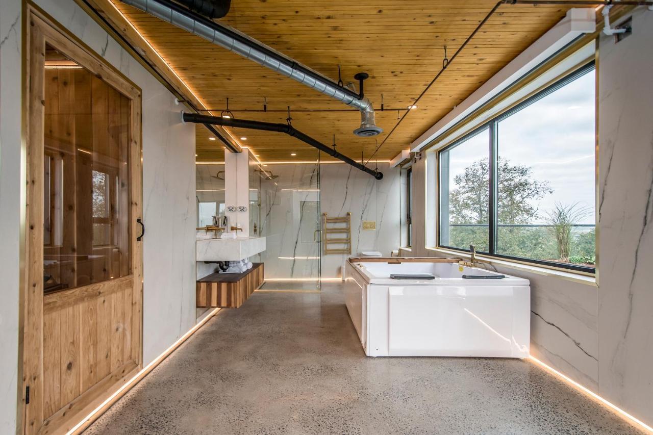 The Halifax Rooftop - Cozy Spa B&B Exterior foto